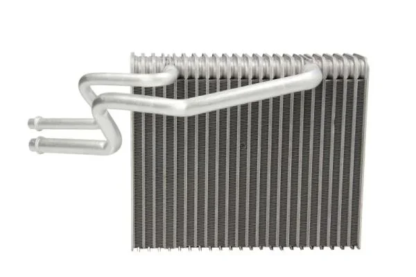 Výparník, klimatizace THERMOTEC KTT150024 – OE 7701205748
