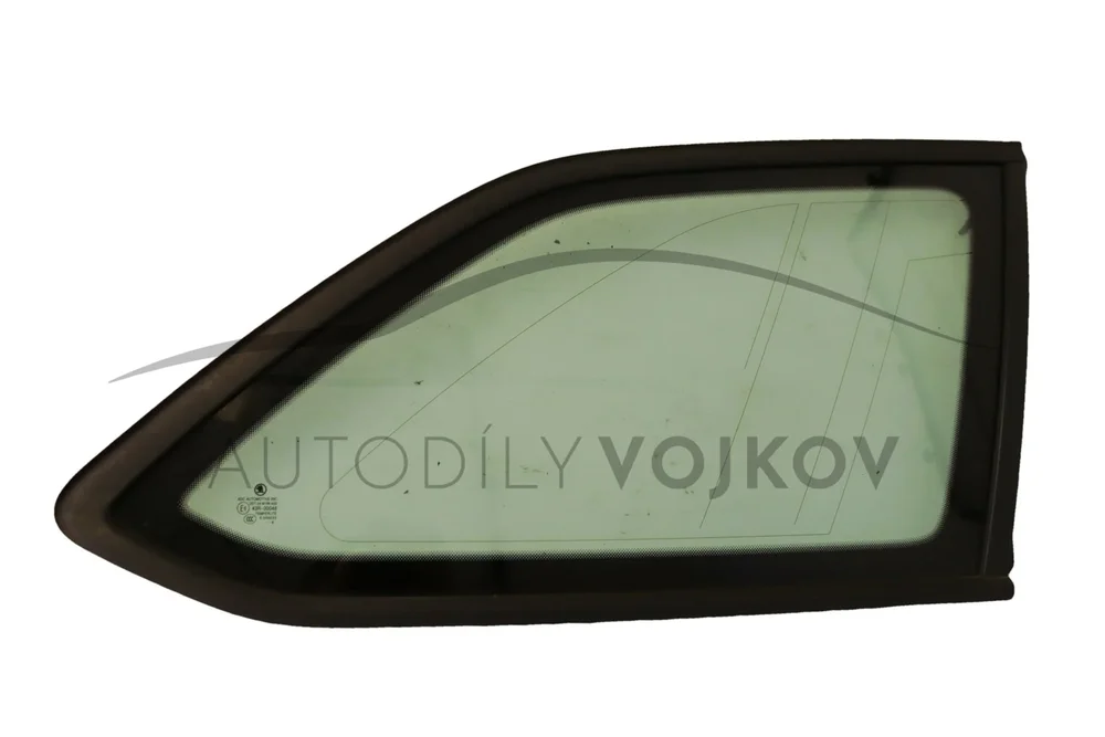 Zadní okno pevné zelené Combi pravé 5E9845298A v:100888 Zadní okno pevné zelené Combi pravé 5E9845298A v:100888