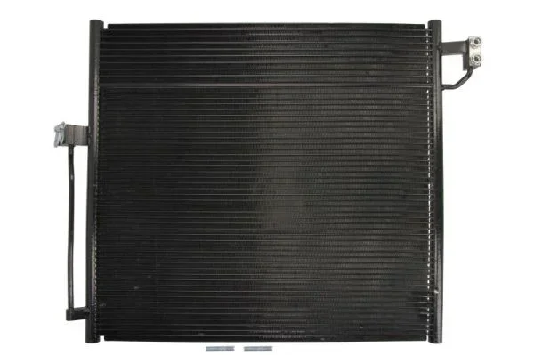 Kondenzátor, klimatizace THERMOTEC KTT110584